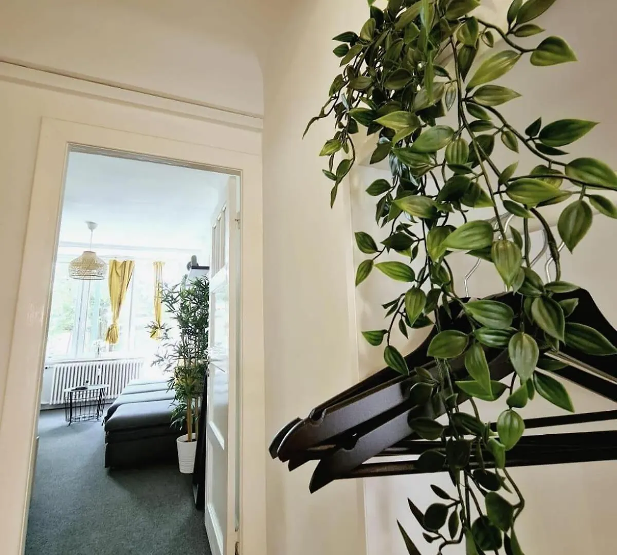 Spacious Apt For 8 In Great Location Hamburg